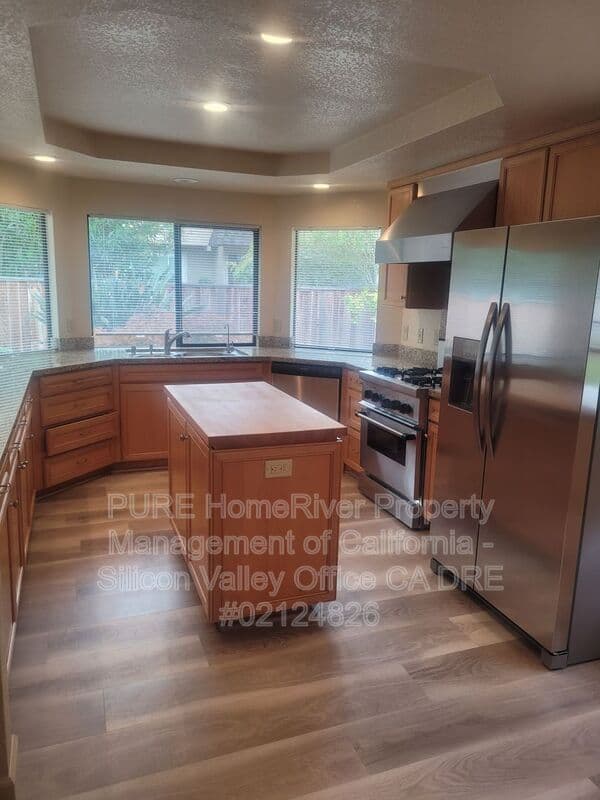Cupertino House: 10180 Byerly Ct