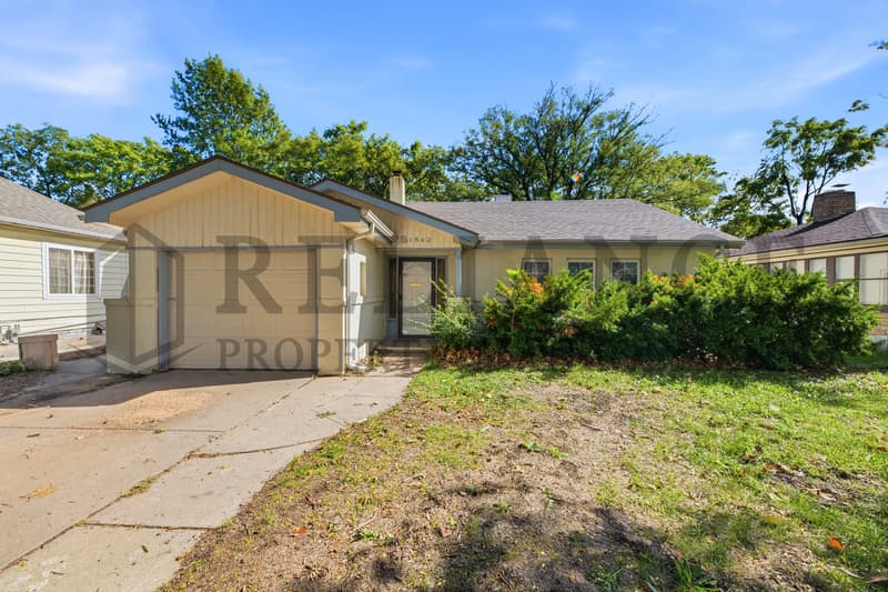 Wichita House: 1542 North Salina Avenue