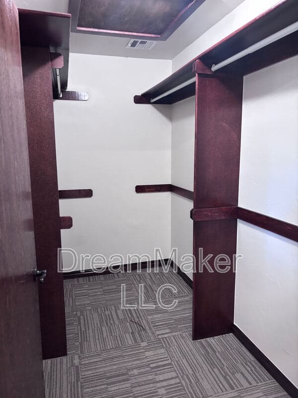 Norman House: 2815 SE 44th Street