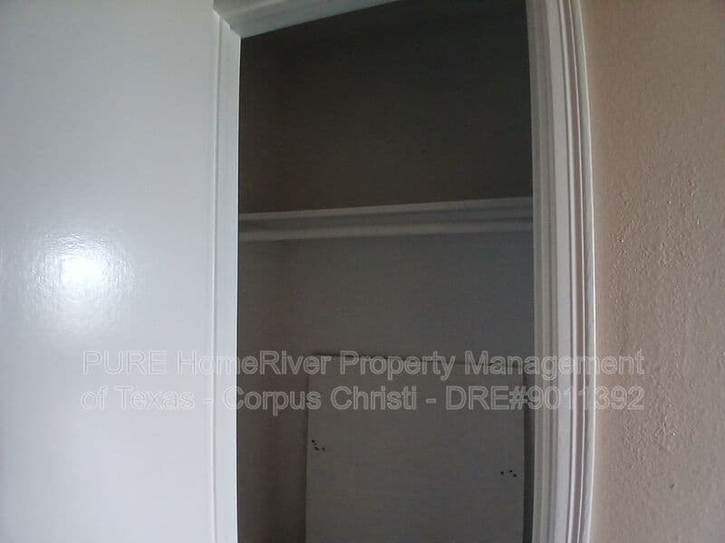 Corpus Christi Townhome: 4401 River Valley Dr