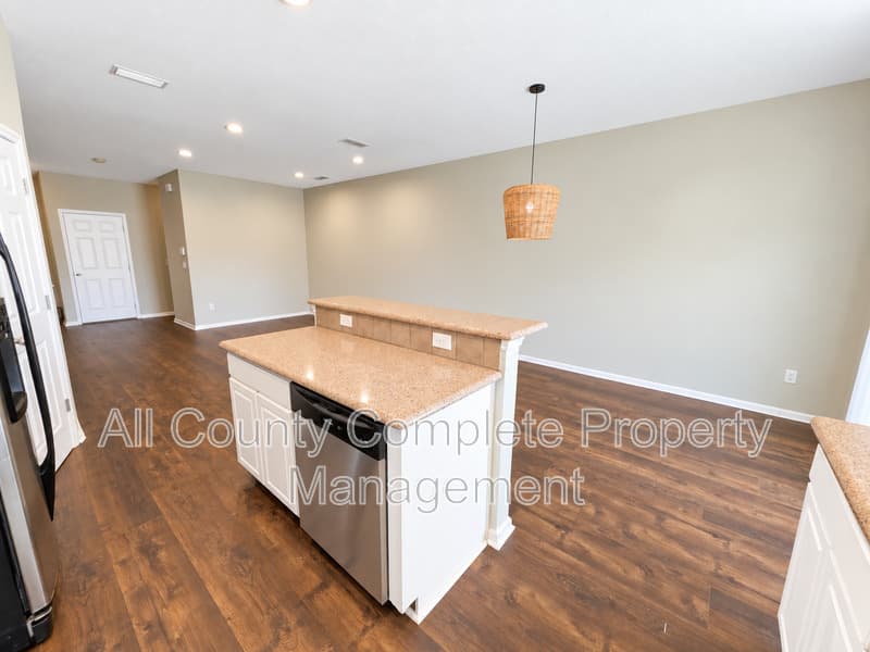 Jacksonville Townhome: 2311 Red Moon Dr.