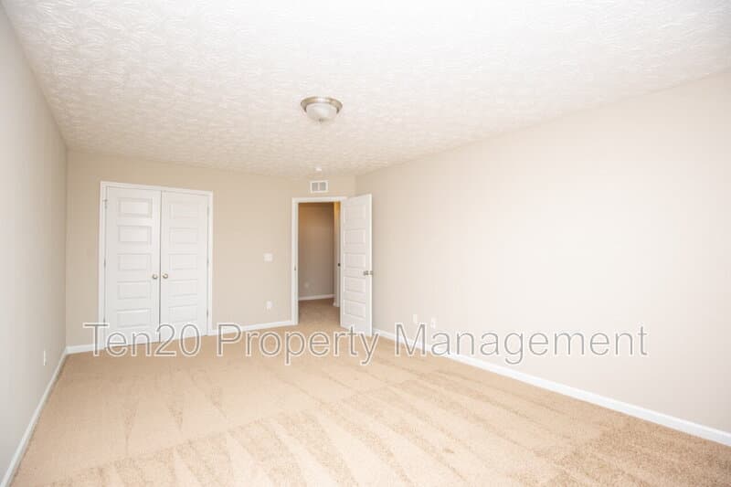 Columbus House: 6061 Townes Way