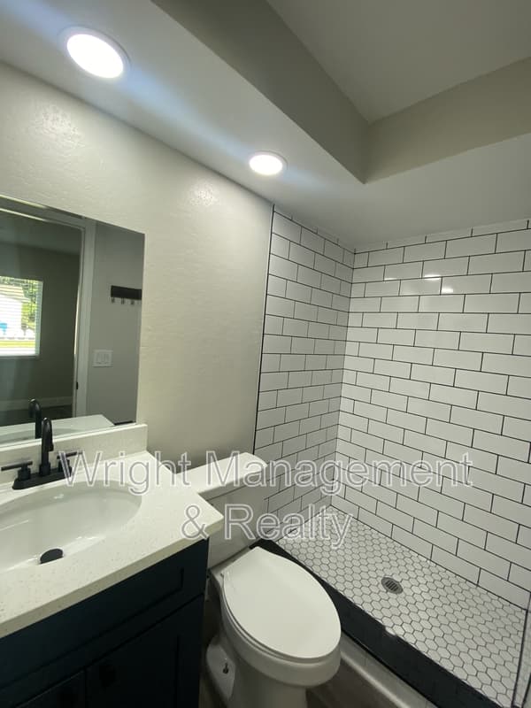 Oldsmar Condo: 210 Saint Petersburg Drive EastUnit C