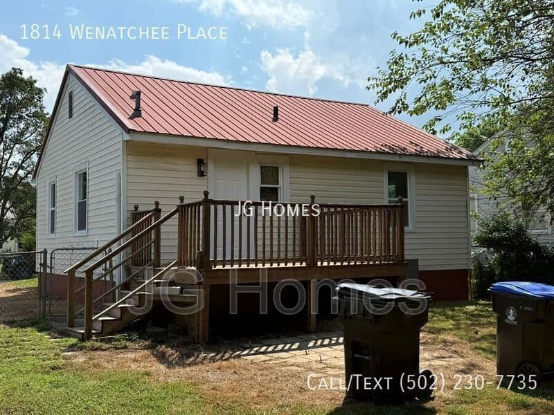 Louisville House: 1814 Wenatchee Place