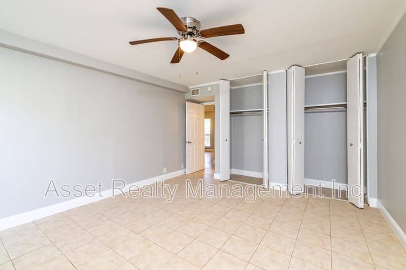 Knoxville Condo: 431 Canberra Drive - 431