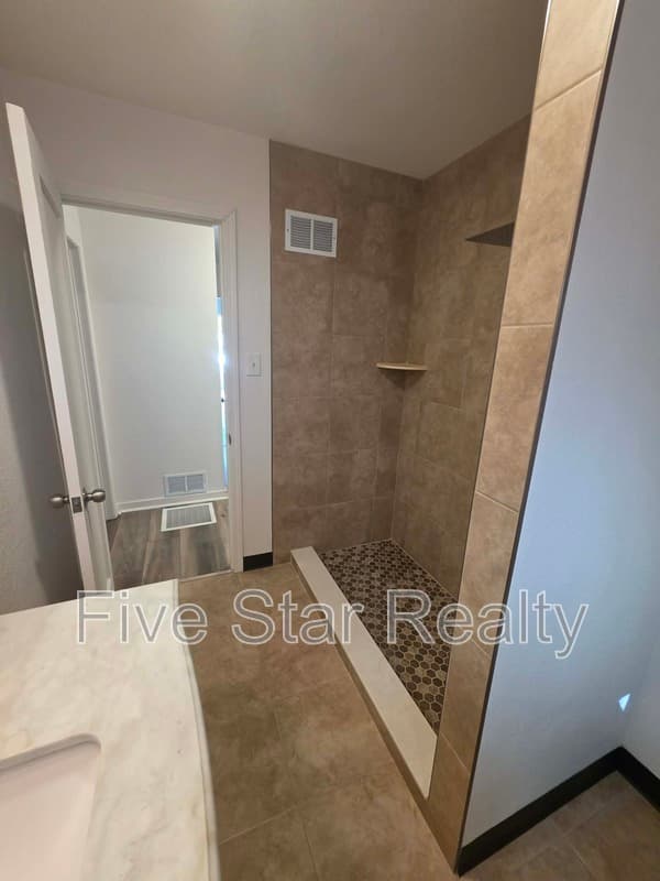 MARYSVILLE Condo: 821 D st