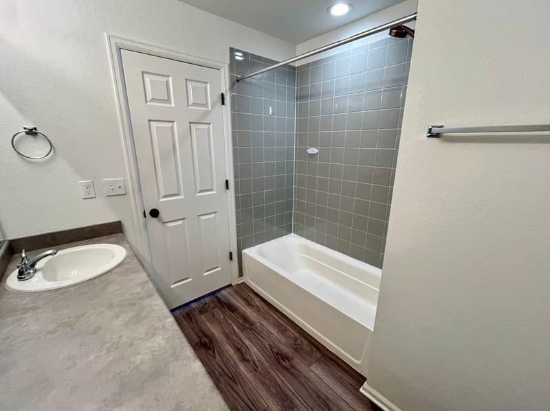 Commerce City House: 18027 E. 99th Ave