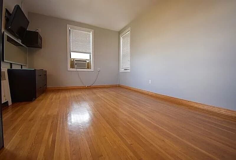 Brooklyn Condo: 80 Avenue P