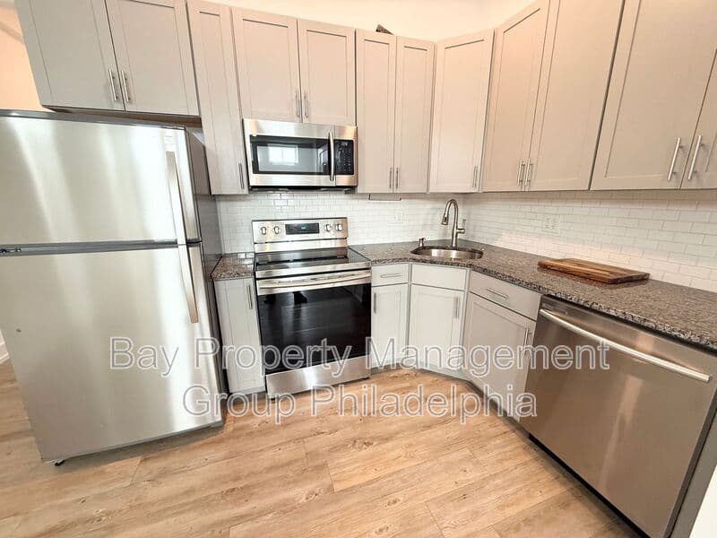 Norristown Condo: 221 W Main St