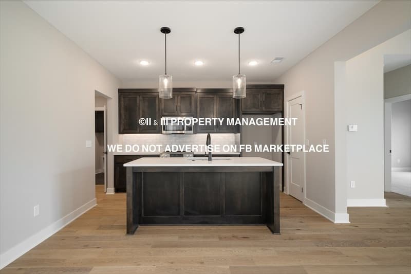 Lenexa House: 9581 Jupiter Street