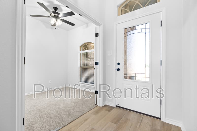 Killeen House: 507 Tooter Street