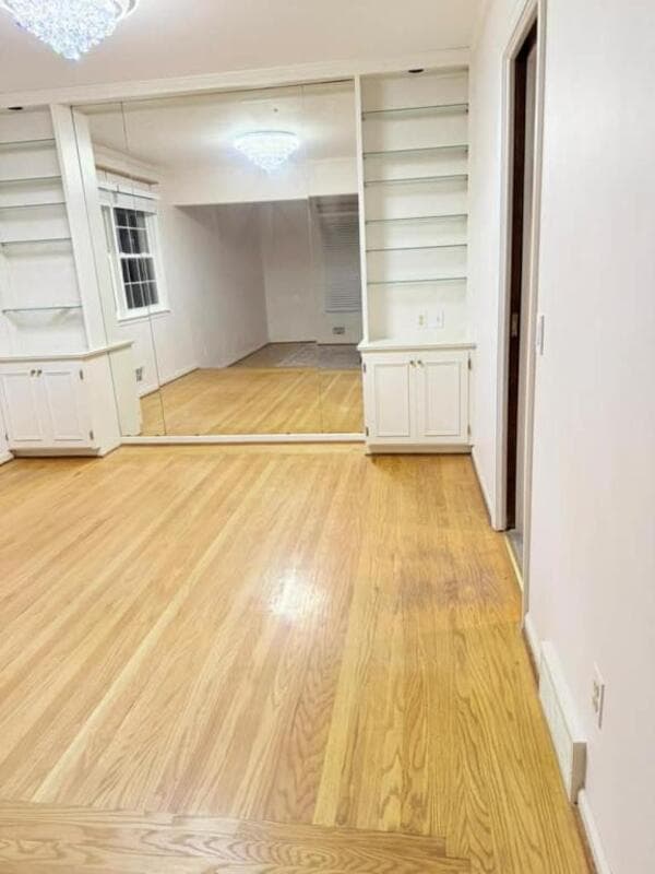 Pittsford House: 4 Old Forge Ln