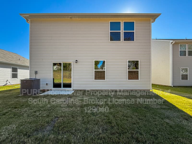 Spartanburg House: 491 Sundown Dr
