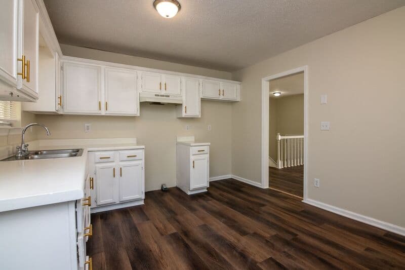 Birmingham House: 1525 7th Street NW