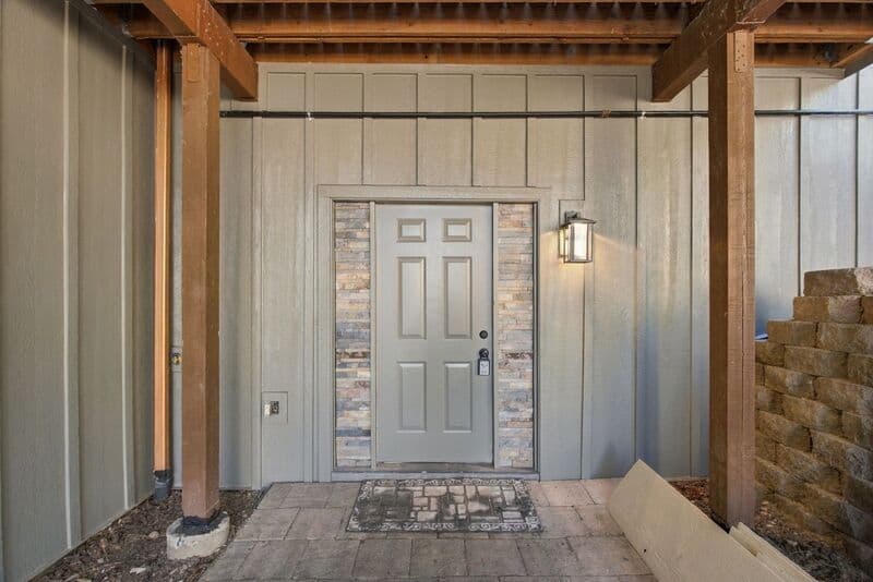 Liberty Lake Condo: 24817 East Liberty Creek Road - 2