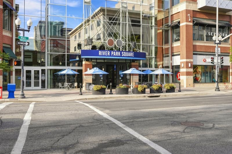 Spokane Condo: 809 West Main Avenue - 1