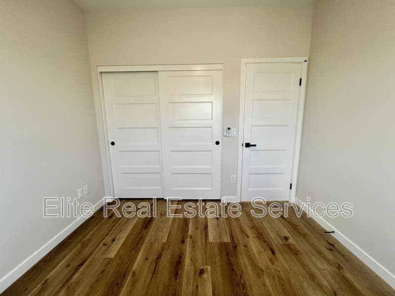 San Diego Condo: 3315 Clairemont Mesa Boulevard - 4