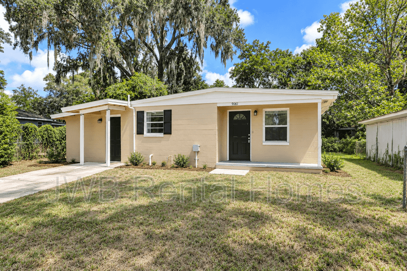 Jacksonville House: 9061 10th Ave