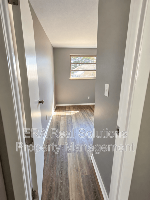 Columbus Condo: 3713 Dort Pl