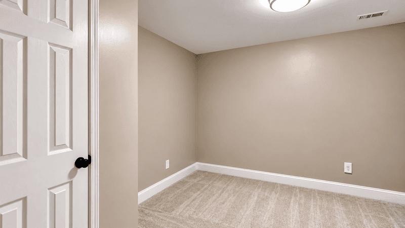 Henderson House: 1402 Williams Lane S