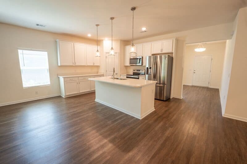 Richmond Hill House: 66 Rimmon Ct