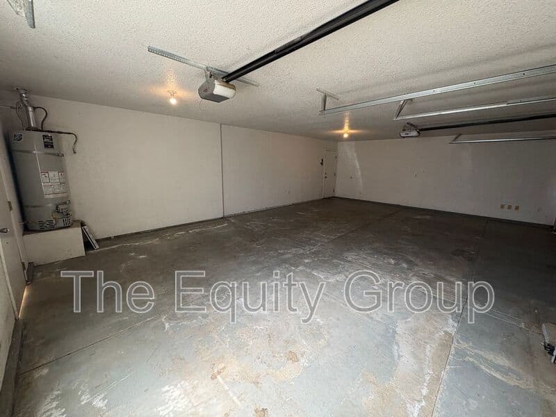 Tulare House: 1257 North Milner Street