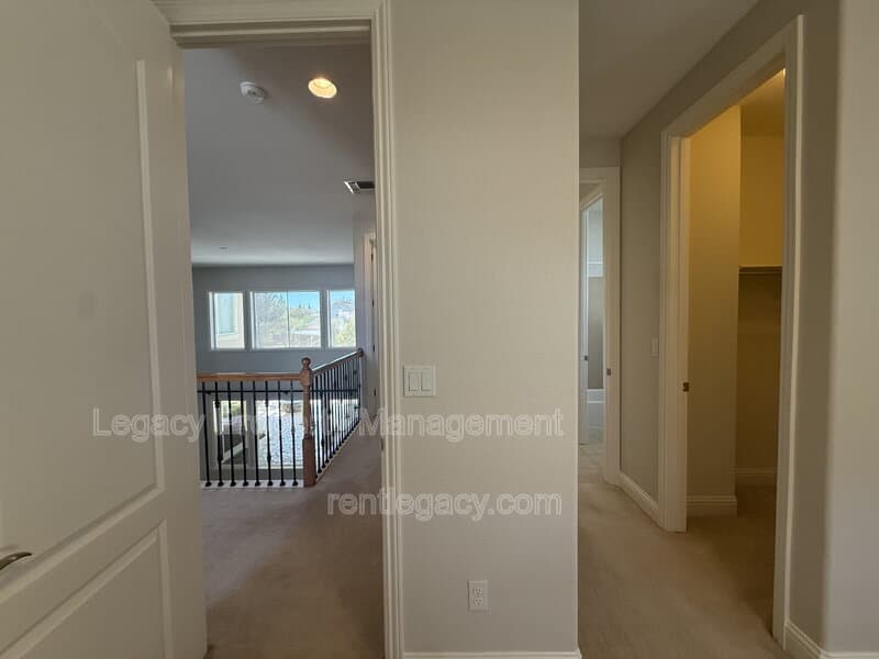 Roseville House: 8843 Latigo Court