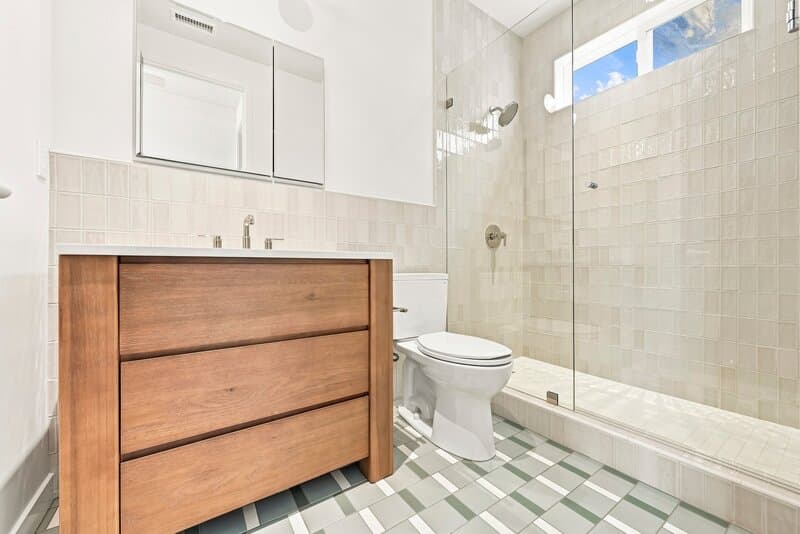 Solana Beach House: 424 North Rios Avenue