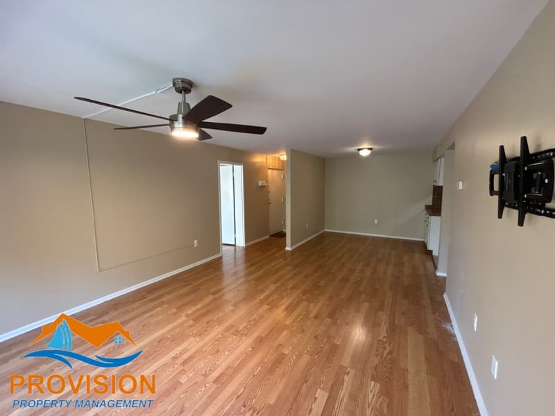 Annapolis Condo: 2572 Riva Road