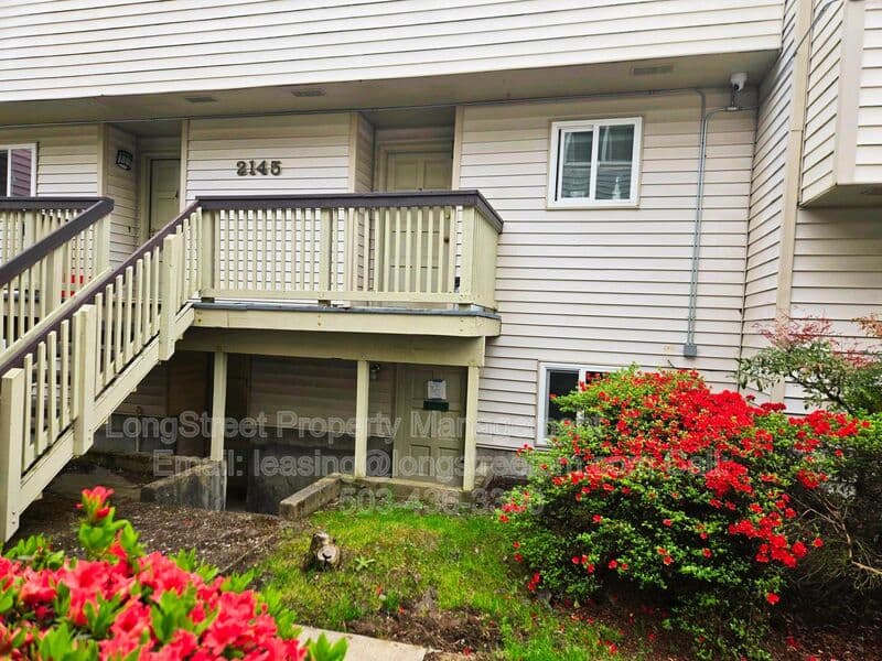 Corvallis Condo: 2135 NW Highland Dr