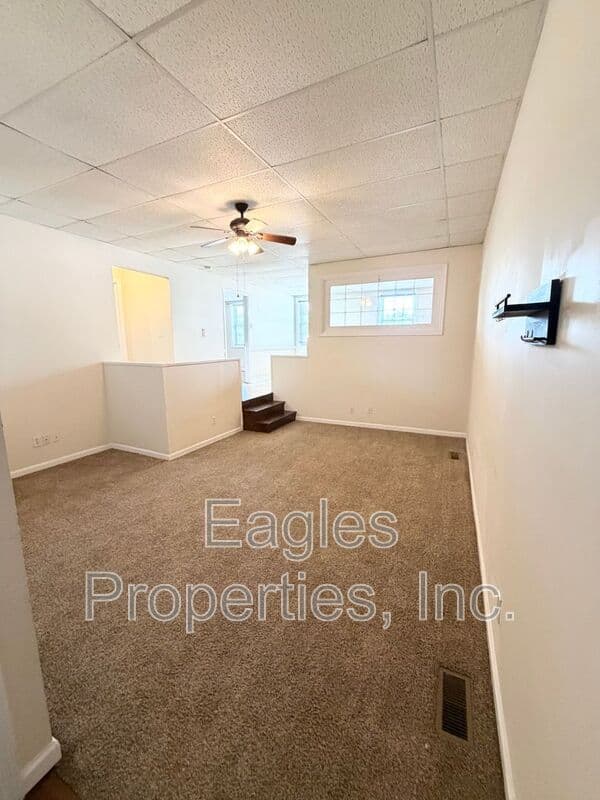 Mt. Olive House: 103 N Center