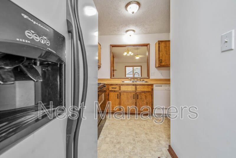 Fayetteville House: 502 Toxaway Court