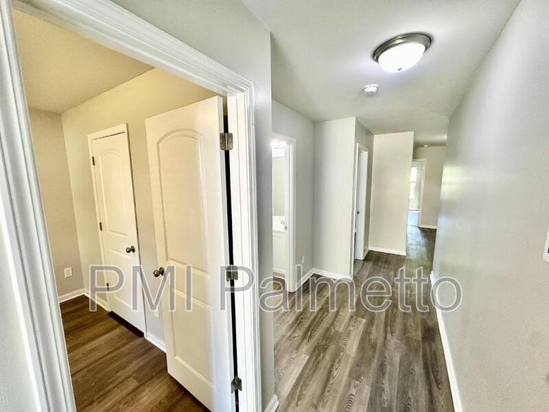Columbia House: 333 Briercliff Drive