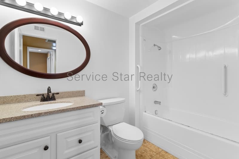 Sun City House: 9425 W Rolling Hills Dr