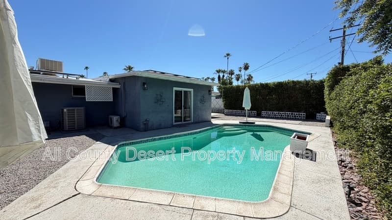Palm Desert House: 74069 Velardo Drive