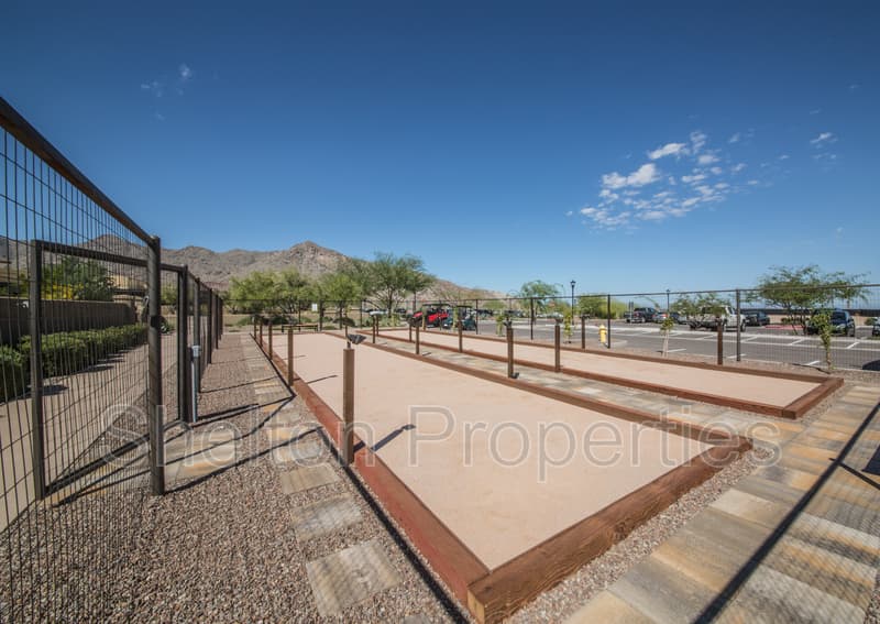 Buckeye House: 2958 N Clanton St
