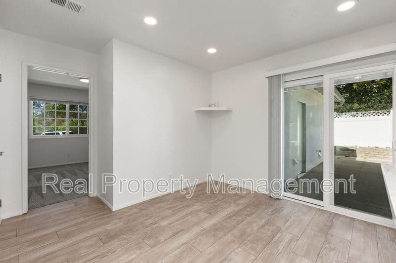 Carlsbad House: 3250 Westwood Drive