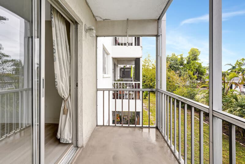 Cape Coral Condo: 4906 Victoria Drive