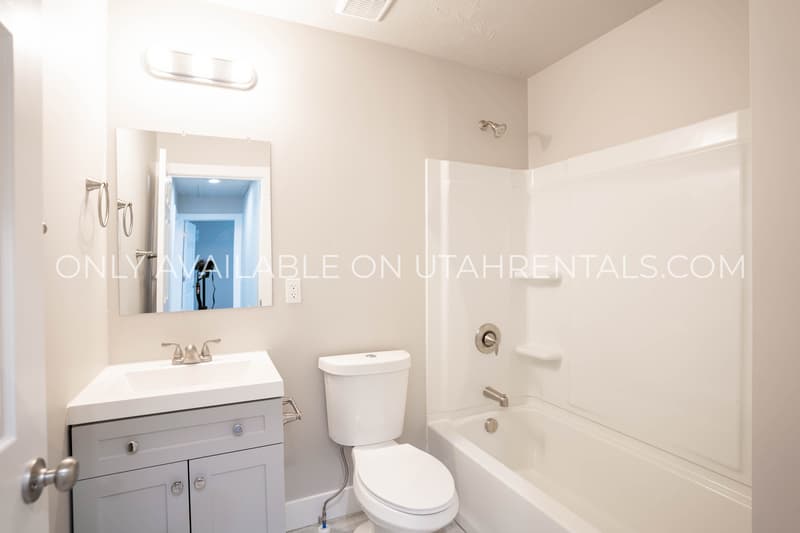 Salt Lake City House: 2670 S 800 E