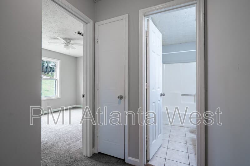 Atlanta Condo: 5793 Williamsburg Trce