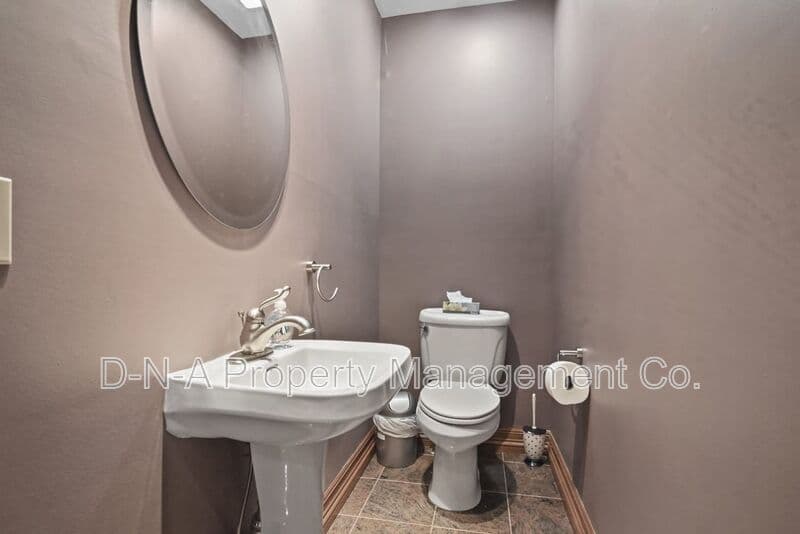 Mount Pocono House: 133 Montanesca Road
