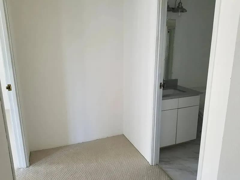 san francisco Condo: 601 Van Ness Ave