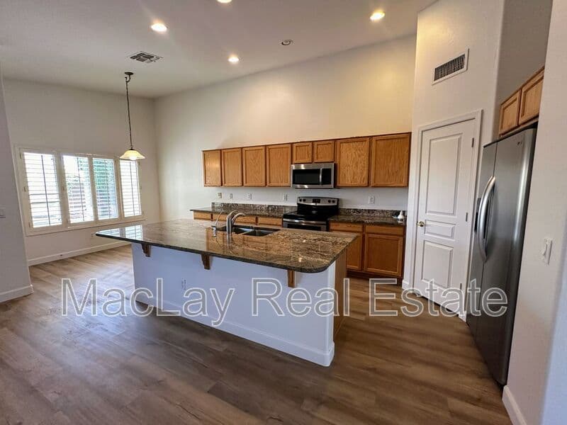 Scottsdale House: 5131 E Charleston Ave