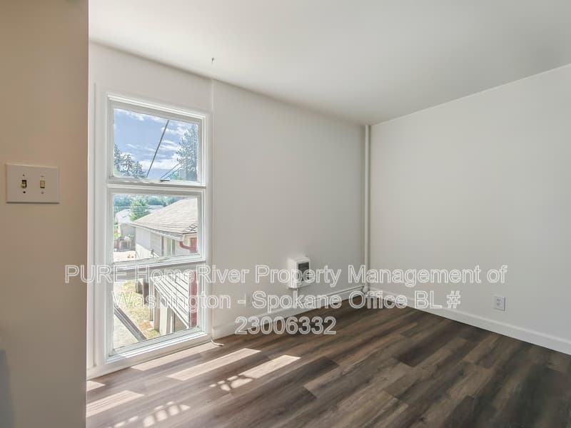 Spokane House: 634 E 23rd Ave