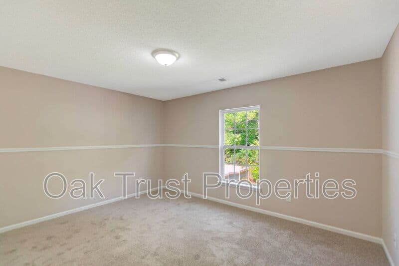 Summerville House: 407 Cotton Hope Lane