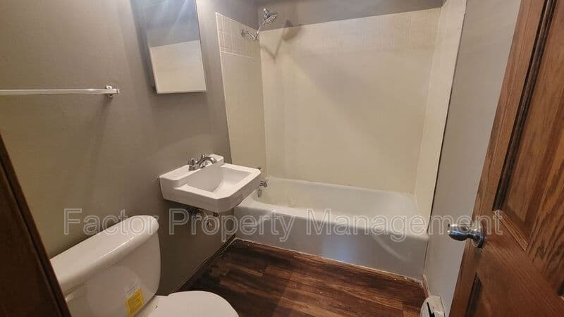 North Mankato Condo: 414 Allan Ave