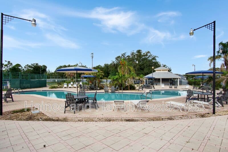Davenport Townhome: 154 Orchid Dr
