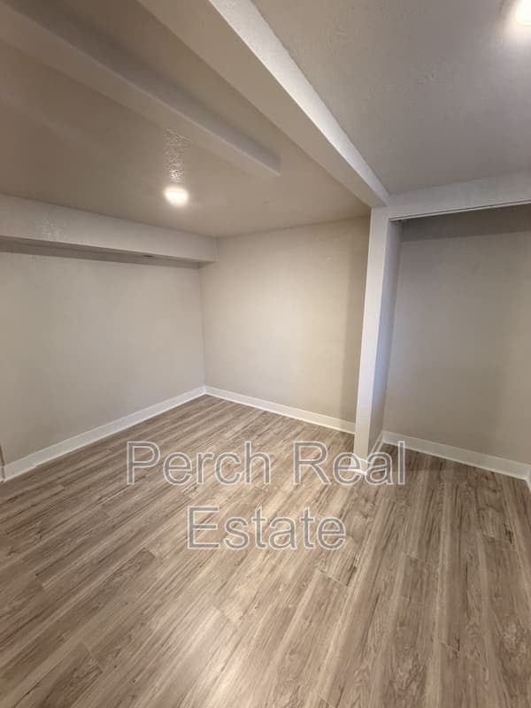 Brighton House: 202 South 6th Avenue - 1