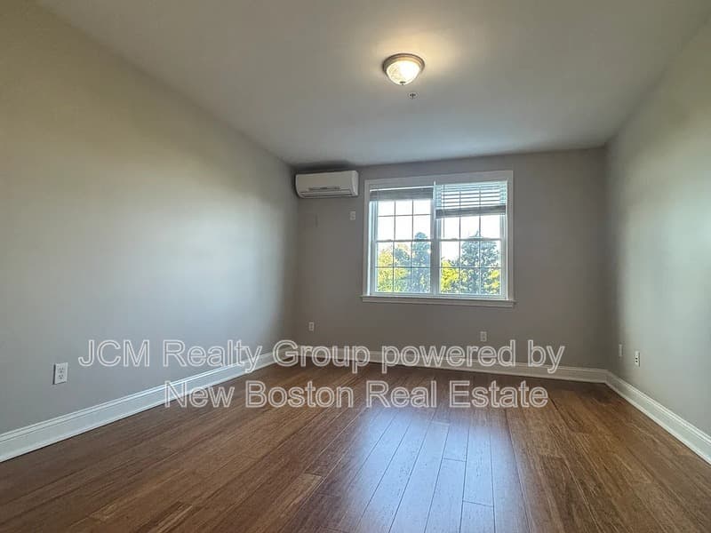 Lynn Condo: 9 Needhams Landing Road