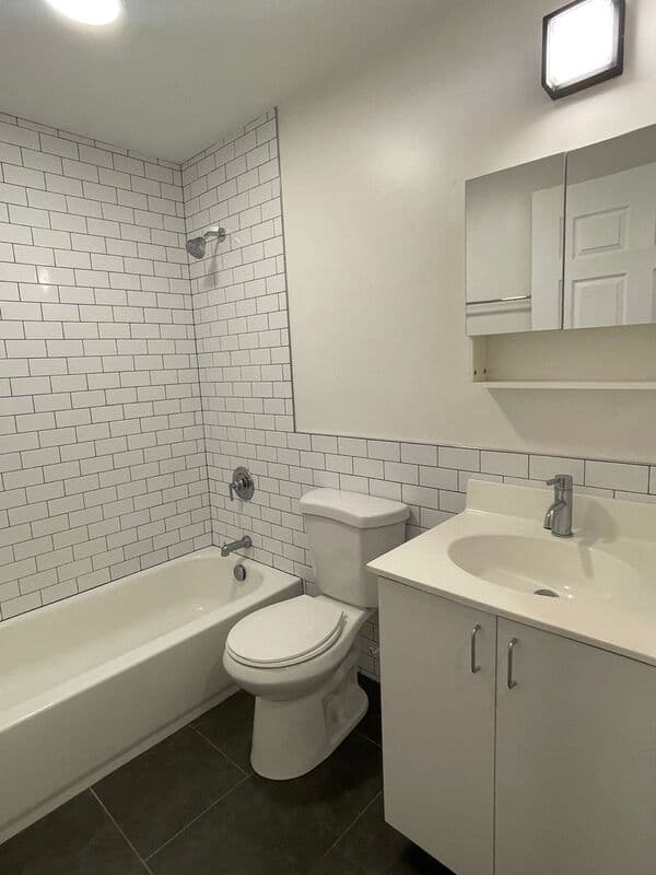 Baltimore Condo: 2527 St. Paul St